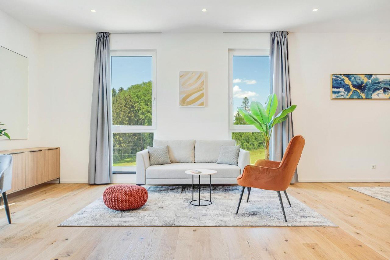Bright: Rosenheim Aicherpark Экстерьер фото