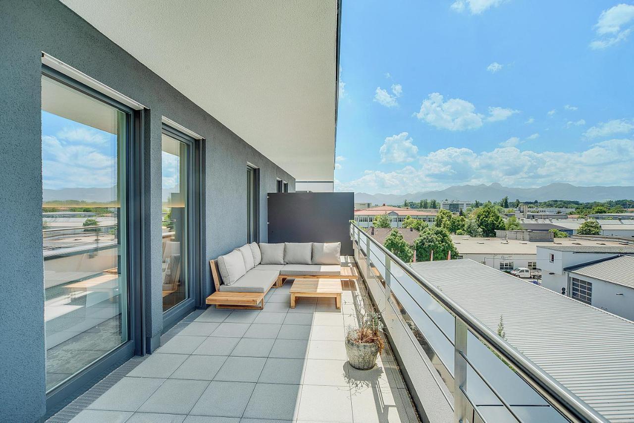 Bright: Rosenheim Aicherpark Экстерьер фото